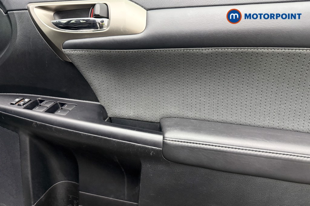 Lexus CT F-Sport Automatic Petrol-Electric Hybrid Hatchback - Stock Number (1562775) - 18th supplementary image