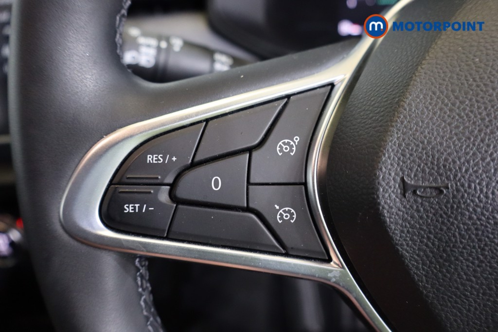 Renault Clio Evolution Manual Petrol Hatchback - Stock Number (1565006) - 11th supplementary image