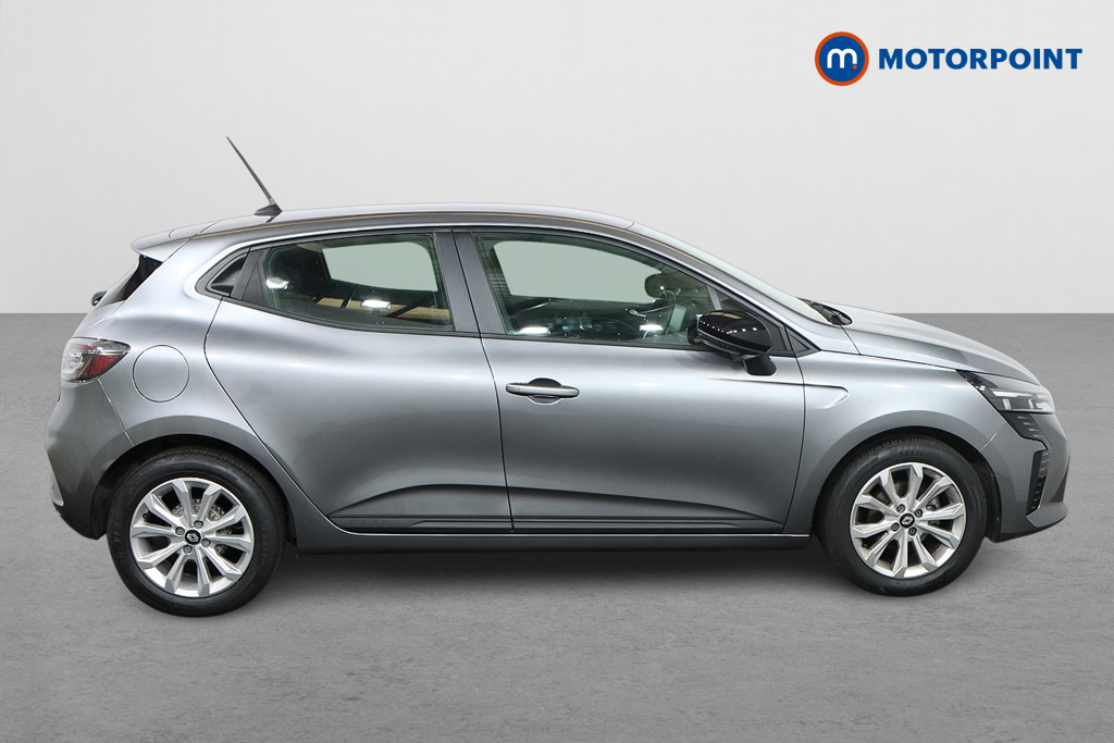 Renault Clio Evolution Manual Petrol Hatchback - Stock Number (1565006) - Drivers side