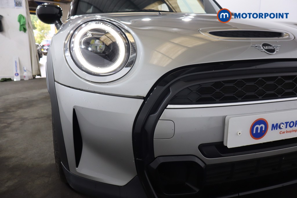 Mini Hatchback Cooper S Exclusive Automatic Petrol Hatchback - Stock Number (1565762) - 28th supplementary image