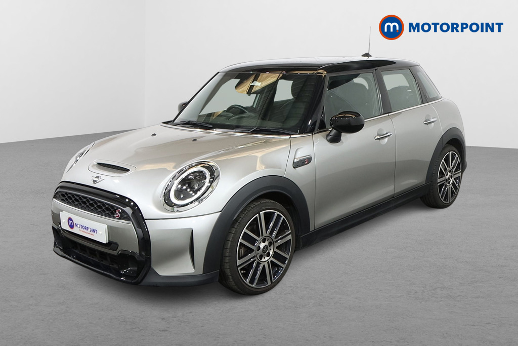 Mini Hatchback Cooper S Exclusive Automatic Petrol Hatchback - Stock Number (1565762) - Passenger side front corner