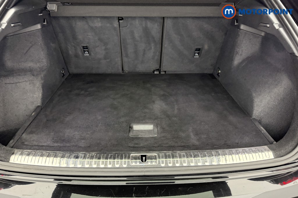 Audi Q3 Black Edition Automatic Petrol SUV - Stock Number (1567852) - 22nd supplementary image