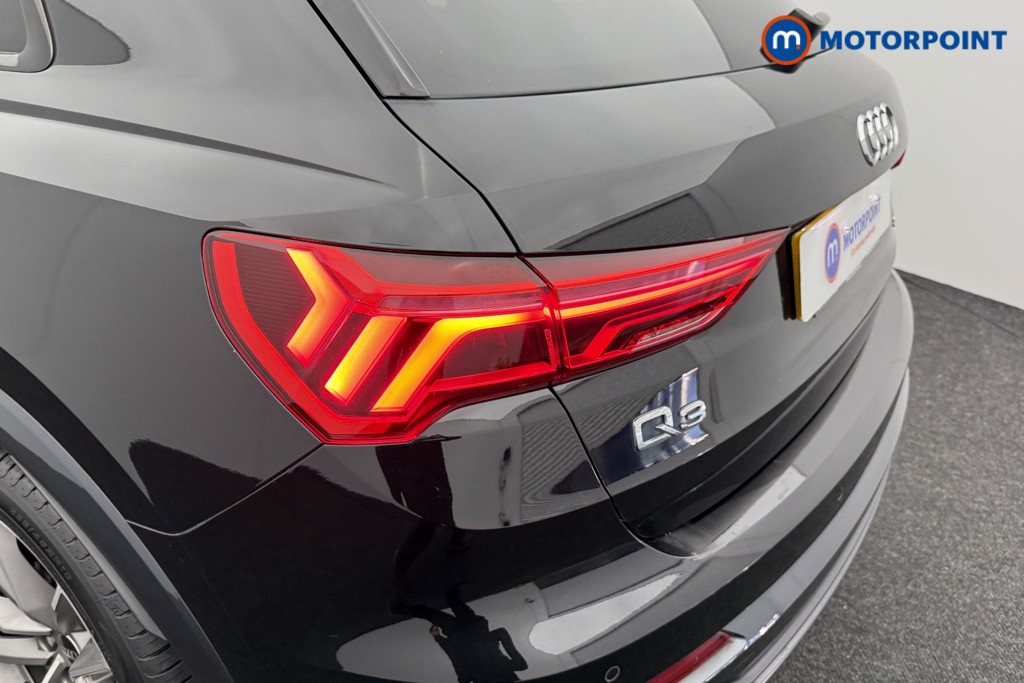 Audi Q3 Black Edition Automatic Petrol SUV - Stock Number (1567852) - 27th supplementary image