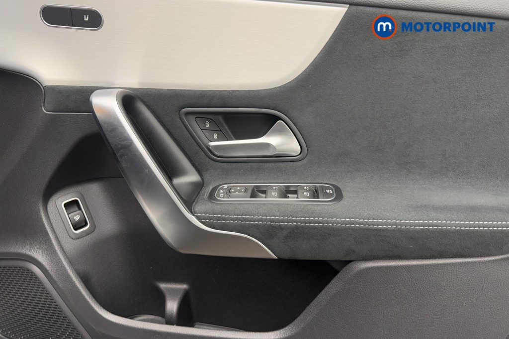 Mercedes-Benz A Class Amg Line Premium Edition Automatic Petrol Saloon - Stock Number (1567914) - 18th supplementary image
