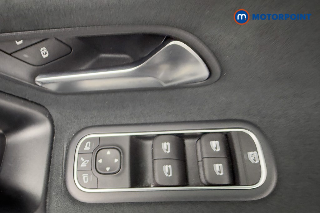 Mercedes-Benz A Class Amg Line Premium Edition Automatic Petrol Saloon - Stock Number (1567914) - 19th supplementary image