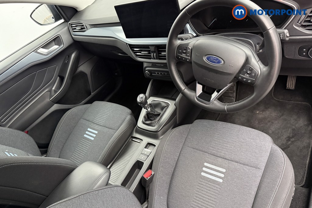 Ford Focus Active Manual Petrol Hatchback - Stock Number (1568612) - 1st supplementary image