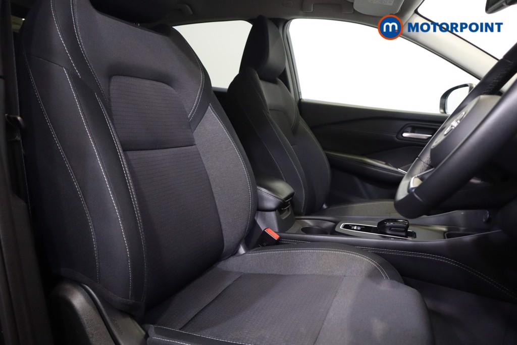 Nissan Qashqai N-Connecta Automatic Petrol-Electric Hybrid SUV - Stock Number (1569173) - 5th supplementary image