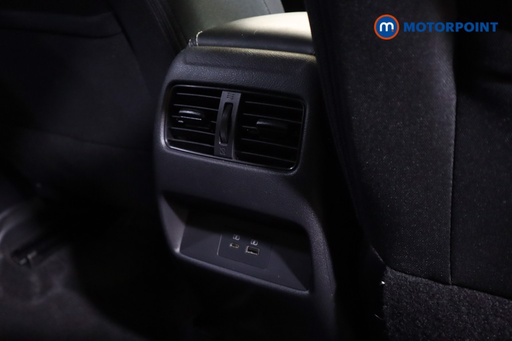 Nissan Qashqai N-Connecta Automatic Petrol-Electric Hybrid SUV - Stock Number (1569173) - 25th supplementary image