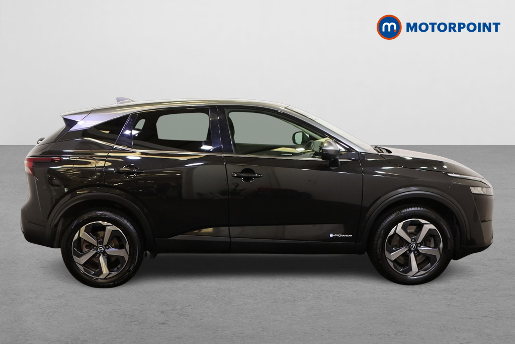 Nissan Qashqai N-Connecta Automatic Petrol-Electric Hybrid SUV - Stock Number (1569173) - Drivers side