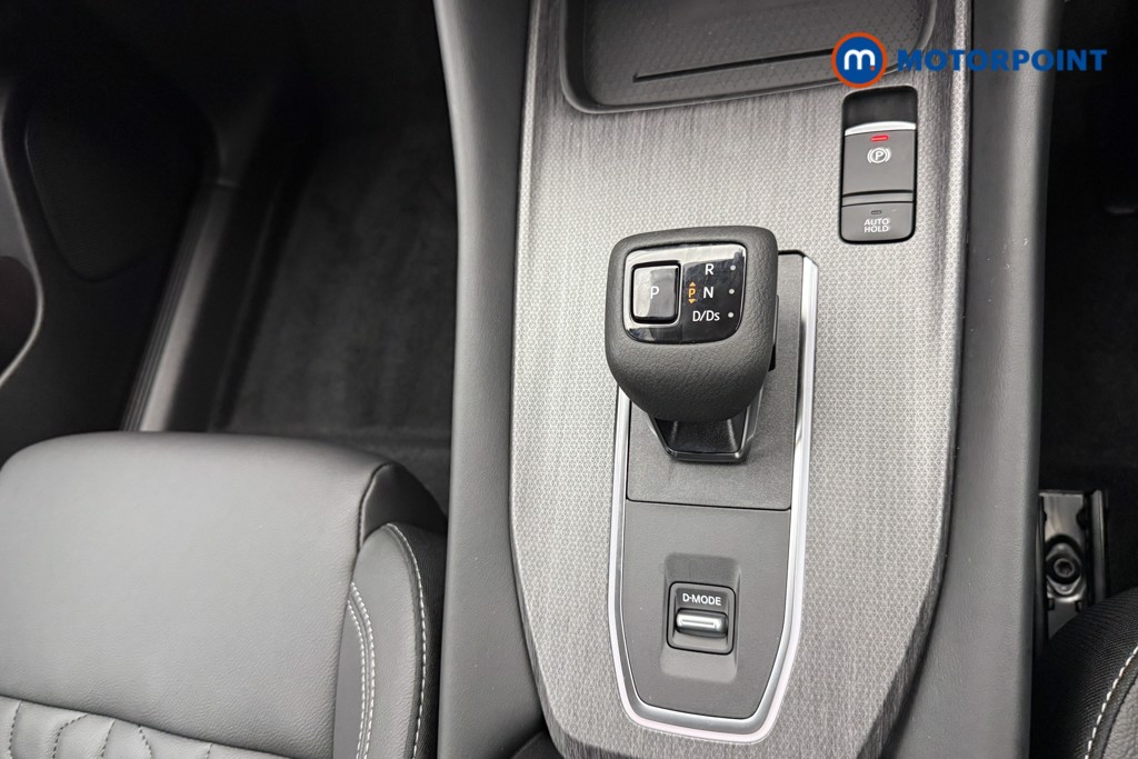 Nissan Qashqai Tekna Automatic Petrol SUV - Stock Number (1569909) - 9th supplementary image