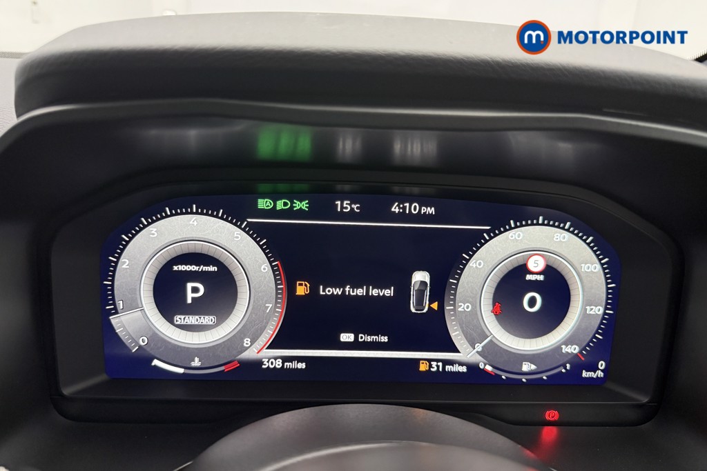 Nissan Qashqai Tekna Automatic Petrol SUV - Stock Number (1569923) - 4th supplementary image