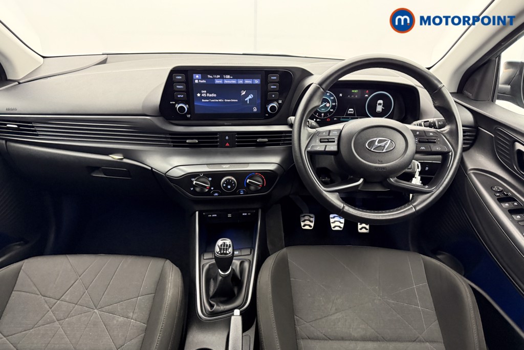 Hyundai Bayon Se Connect Manual Petrol-Electric Hybrid SUV - Stock Number (1570152) - 5th supplementary image