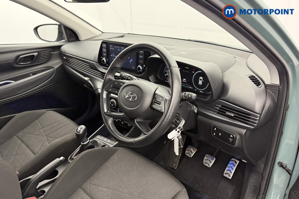 Hyundai Bayon Se Connect Manual Petrol-Electric Hybrid SUV - Stock Number (1570152) - 7th supplementary image