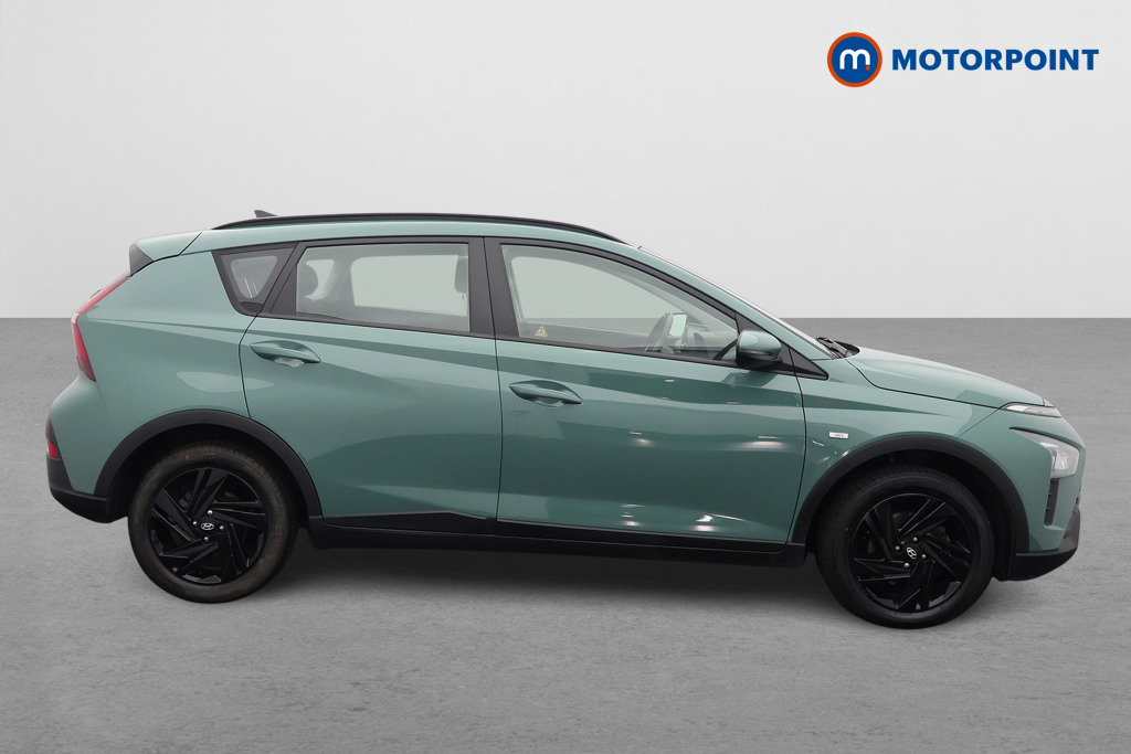 Hyundai Bayon Se Connect Manual Petrol-Electric Hybrid SUV - Stock Number (1570152) - Drivers side