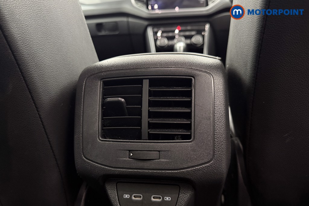 Volkswagen T-Roc R-Line Automatic Petrol SUV - Stock Number (1570257) - 24th supplementary image