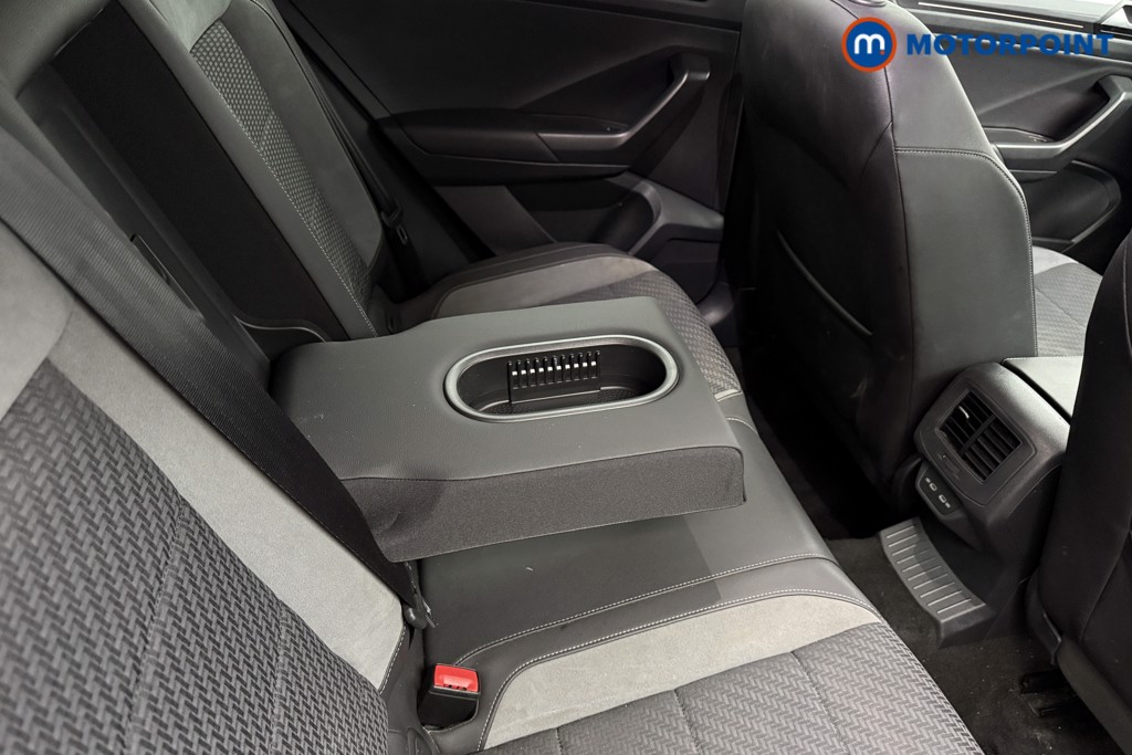 Volkswagen T-Roc R-Line Automatic Petrol SUV - Stock Number (1570257) - 25th supplementary image