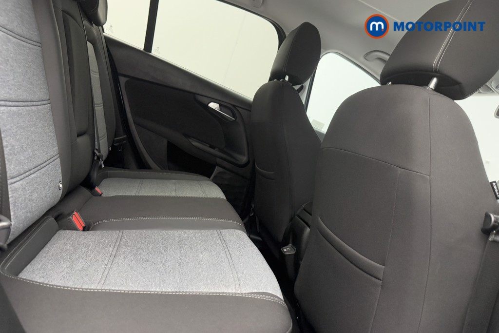 Fiat Tipo Cross Cross Automatic Petrol-Electric Hybrid Hatchback - Stock Number (1570453) - 9th supplementary image