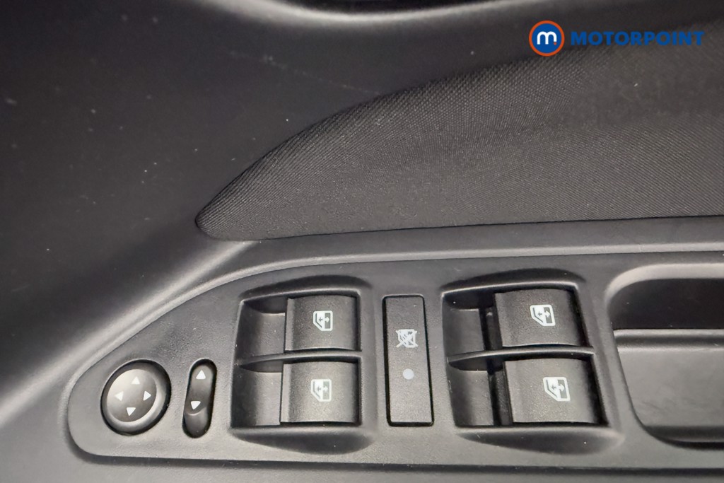 Fiat Tipo Cross Cross Automatic Petrol-Electric Hybrid Hatchback - Stock Number (1570453) - 19th supplementary image
