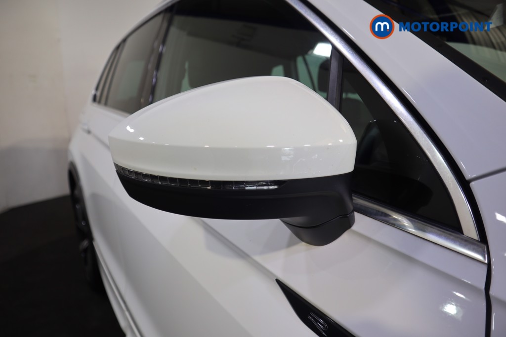 Volkswagen Tiguan R-Line Automatic Diesel SUV - Stock Number (1570505) - 23rd supplementary image