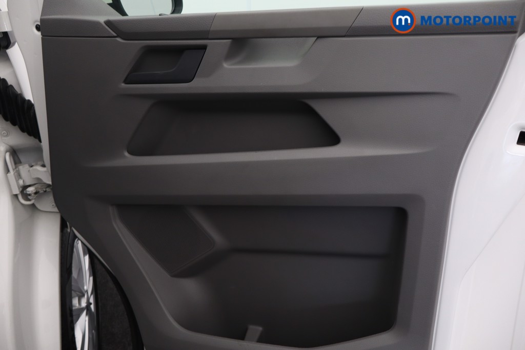 Volkswagen Transporter Highline Manual Diesel Panel Van - Stock Number (1570554) - 21st supplementary image