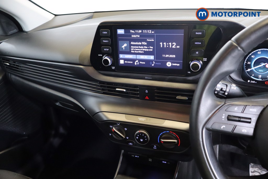 Hyundai Bayon Se Connect Automatic Petrol-Electric Hybrid SUV - Stock Number (1570590) - 3rd supplementary image