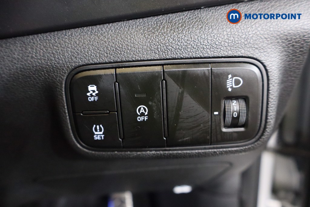 Hyundai Bayon Se Connect Automatic Petrol-Electric Hybrid SUV - Stock Number (1570590) - 16th supplementary image