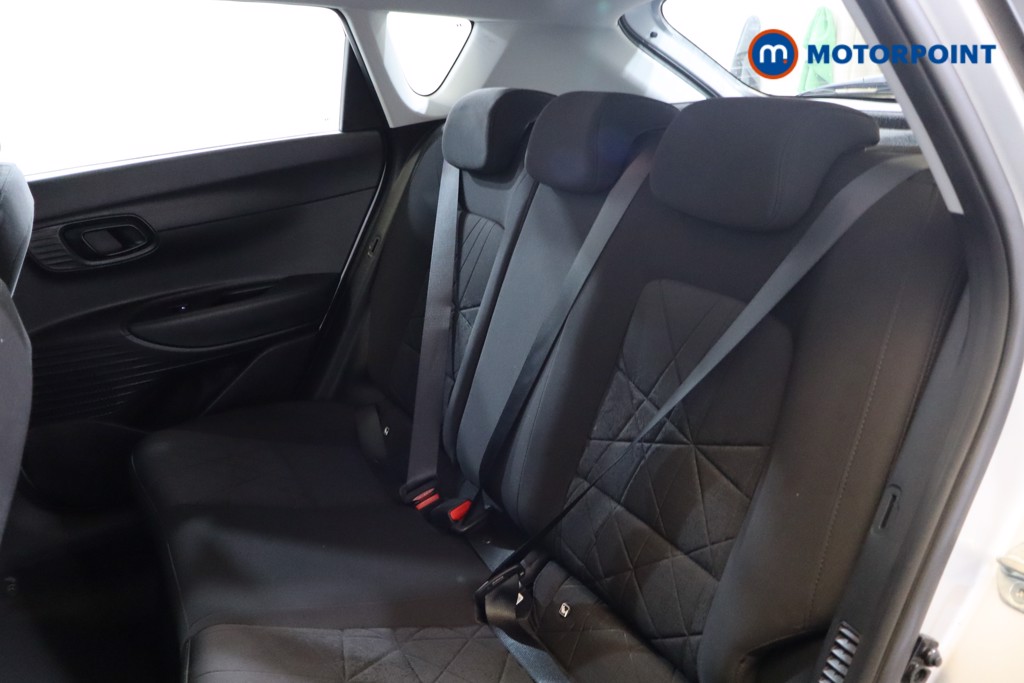 Hyundai Bayon Se Connect Automatic Petrol-Electric Hybrid SUV - Stock Number (1570590) - 19th supplementary image