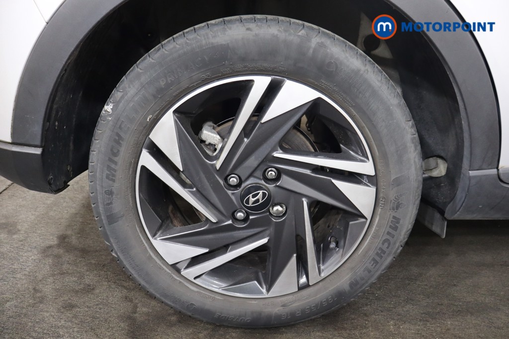 Hyundai Bayon Se Connect Automatic Petrol-Electric Hybrid SUV - Stock Number (1570590) - 22nd supplementary image