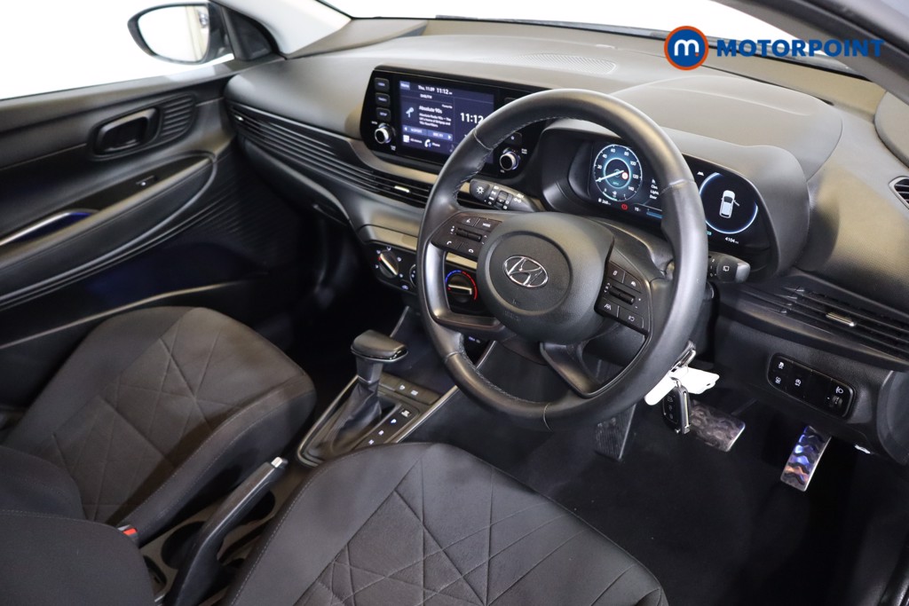 Hyundai Bayon Se Connect Automatic Petrol-Electric Hybrid SUV - Stock Number (1570590) - 1st supplementary image