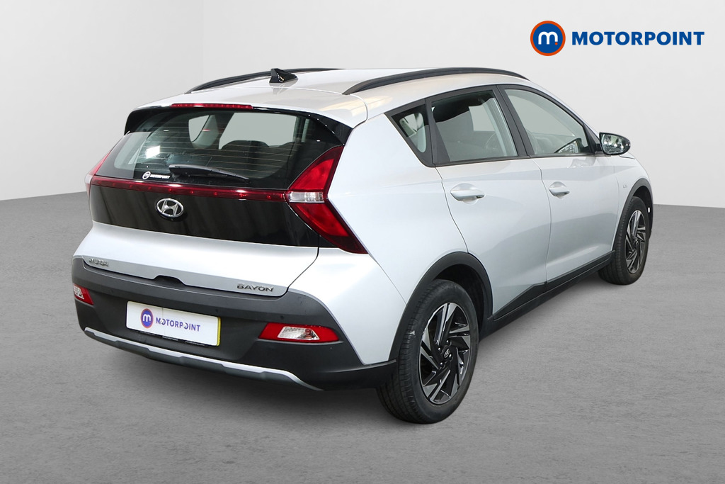 Hyundai Bayon Se Connect Automatic Petrol-Electric Hybrid SUV - Stock Number (1570590) - Drivers side rear corner