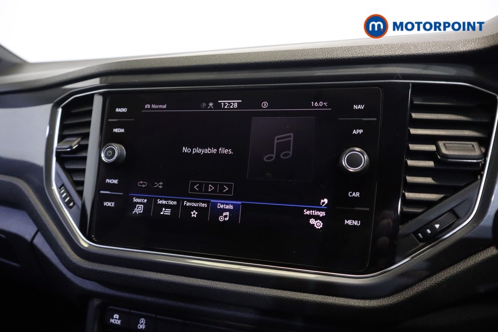 Volkswagen T-Roc R-Line Automatic Petrol SUV - Stock Number (1571246) - 17th supplementary image