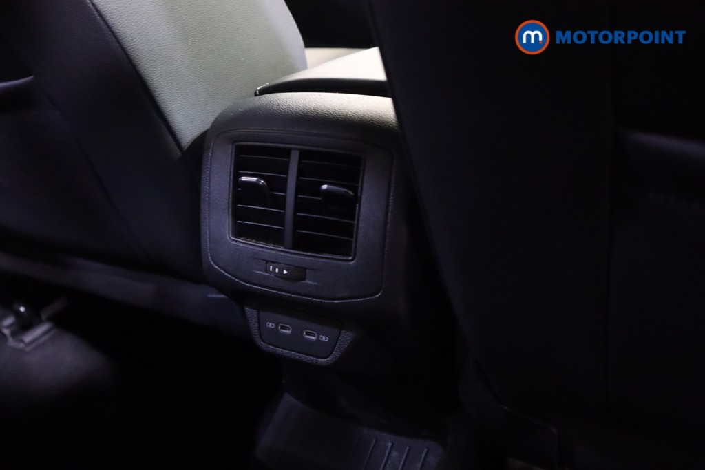 Volkswagen T-Roc R-Line Automatic Petrol SUV - Stock Number (1571246) - 32nd supplementary image