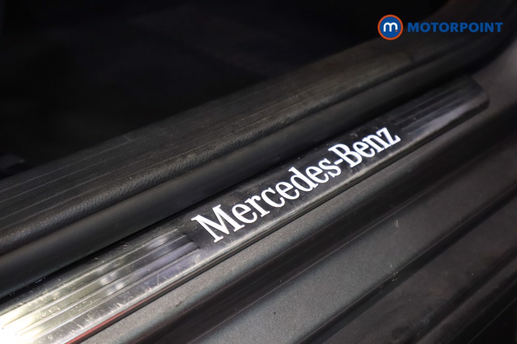 Mercedes-Benz GLA Amg Line Automatic Petrol SUV - Stock Number (1571247) - 8th supplementary image