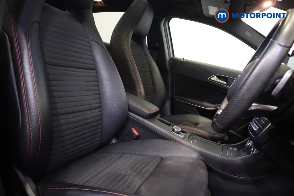 Mercedes-Benz GLA Amg Line Automatic Petrol SUV - Stock Number (1571247) - 9th supplementary image