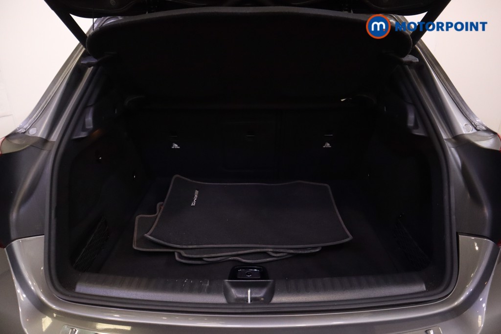 Mercedes-Benz GLA Amg Line Automatic Petrol SUV - Stock Number (1571247) - 29th supplementary image