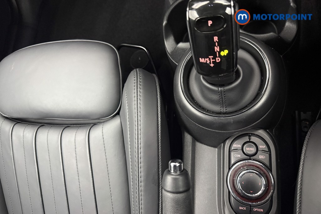 Mini Hatchback Cooper Exclusive Automatic Petrol Hatchback - Stock Number (1572616) - 8th supplementary image