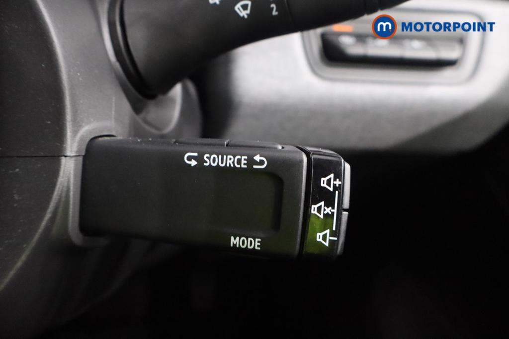 Renault Clio Evolution Automatic Petrol-Electric Hybrid Hatchback - Stock Number (1572809) - 10th supplementary image