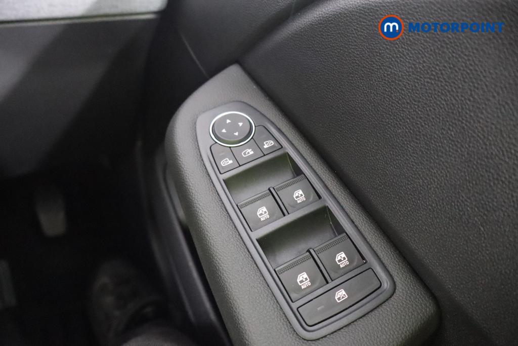 Renault Clio Evolution Automatic Petrol-Electric Hybrid Hatchback - Stock Number (1572809) - 13th supplementary image