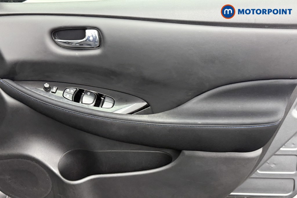 Nissan Leaf N-Connecta Automatic Electric Hatchback - Stock Number (1573679) - 18th supplementary image