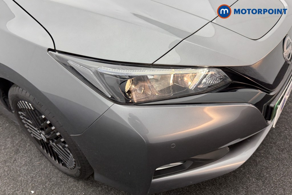 Nissan Leaf N-Connecta Automatic Electric Hatchback - Stock Number (1573679) - 28th supplementary image