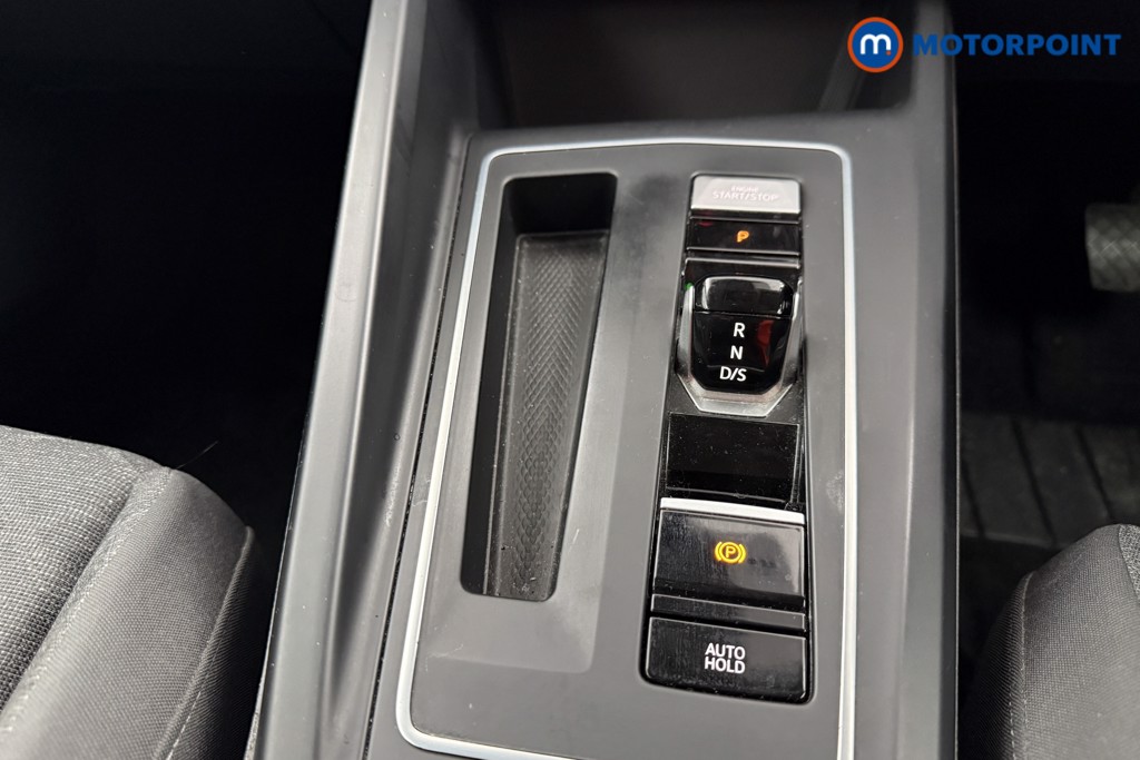 Volkswagen Golf Life Automatic Petrol Hatchback - Stock Number (1574305) - 14th supplementary image
