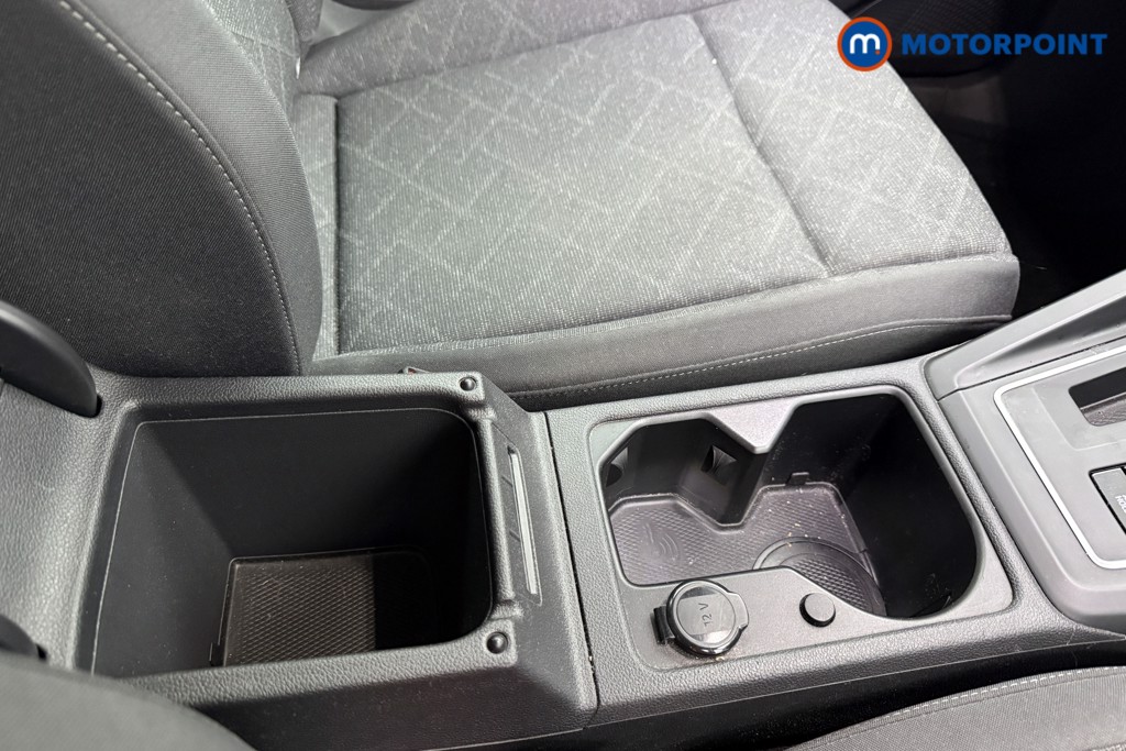 Volkswagen Golf Life Automatic Petrol Hatchback - Stock Number (1574305) - 15th supplementary image