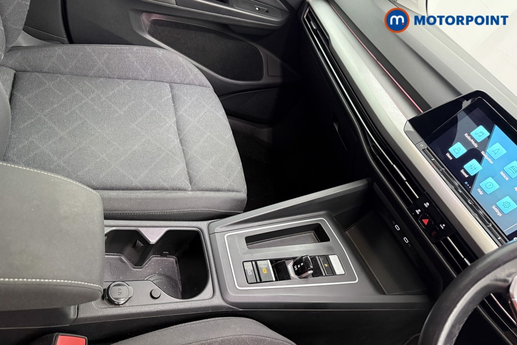 Volkswagen Golf Life Automatic Petrol Hatchback - Stock Number (1574305) - 16th supplementary image