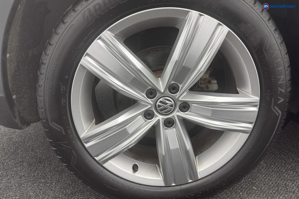 Volkswagen Tiguan Match Manual Petrol SUV - Stock Number (1574592) - 32nd supplementary image