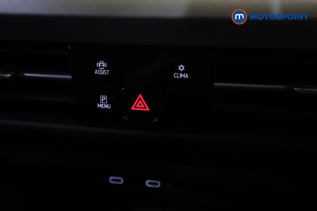 Volkswagen Golf Life Manual Petrol Hatchback - Stock Number (1574838) - 17th supplementary image