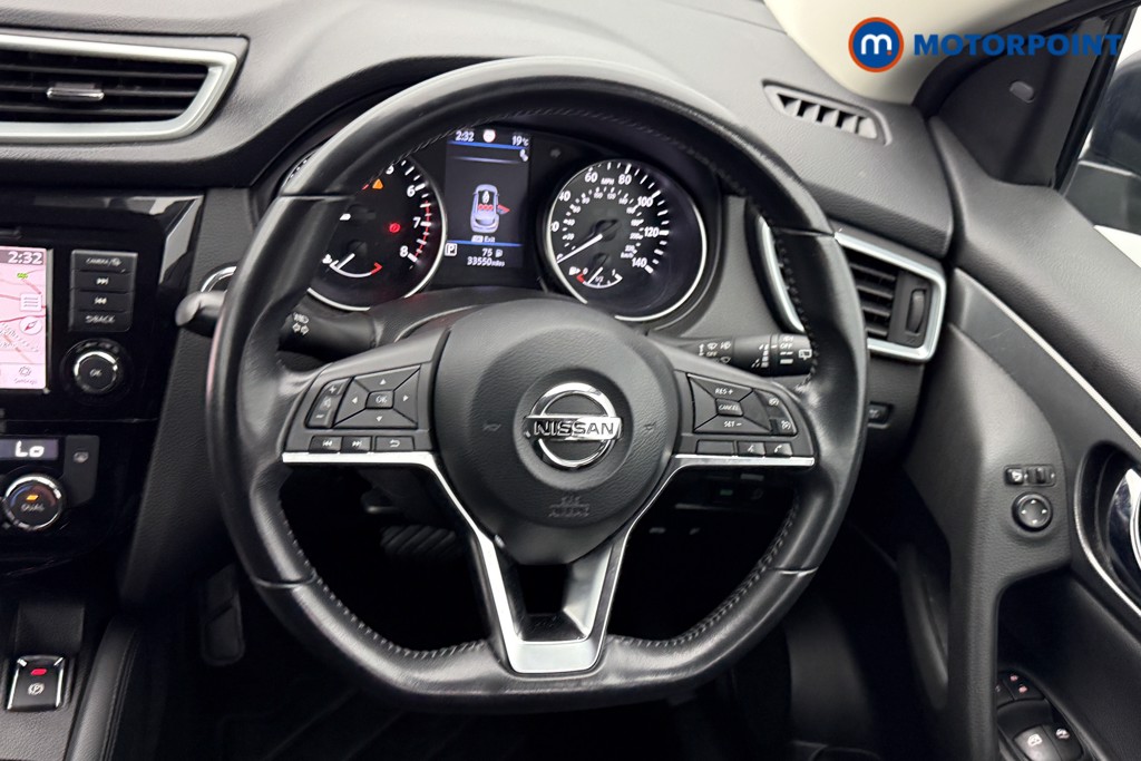 Nissan Qashqai N-Connecta Automatic Petrol SUV - Stock Number (1574931) - 3rd supplementary image