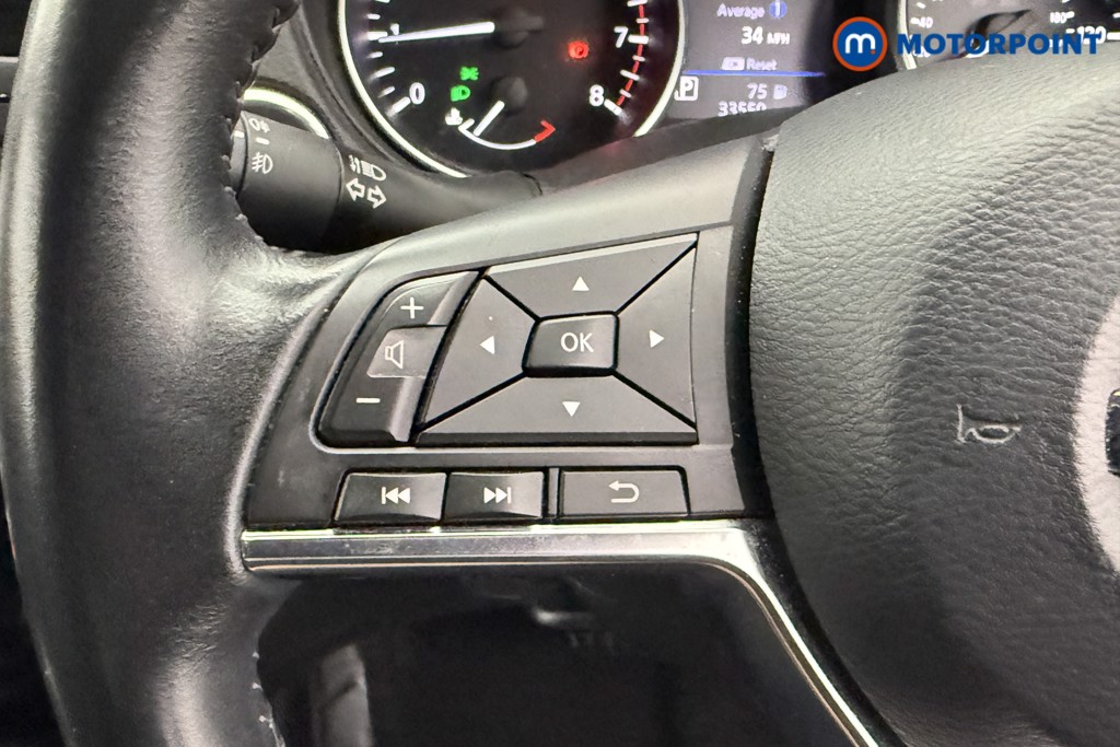 Nissan Qashqai N-Connecta Automatic Petrol SUV - Stock Number (1574931) - 13th supplementary image
