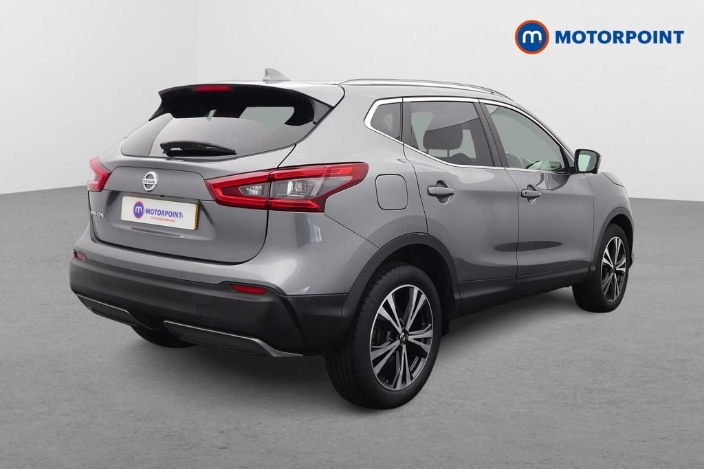 Nissan Qashqai N-Connecta Automatic Petrol SUV - Stock Number (1574931) - Drivers side rear corner