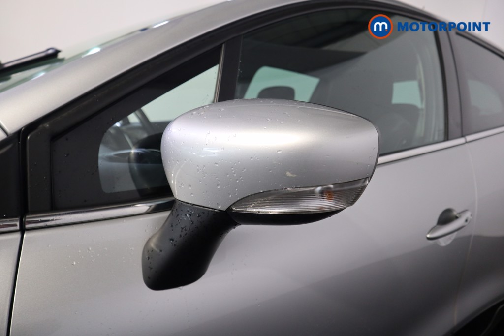 Renault Clio Iconic Manual Petrol Hatchback - Stock Number (1575047) - 22nd supplementary image