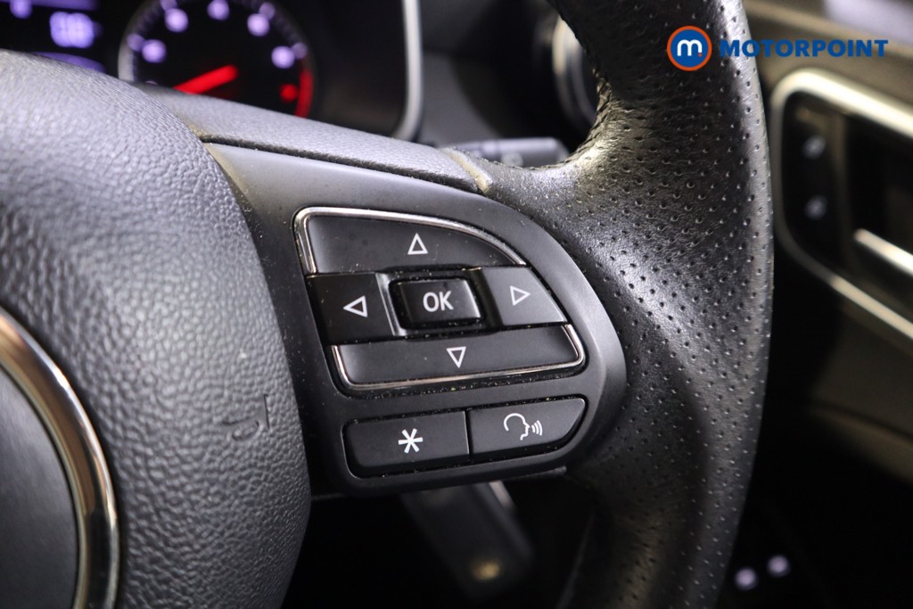 Mg Motor Uk ZS Exclusive Manual Petrol SUV - Stock Number (1575160) - 4th supplementary image